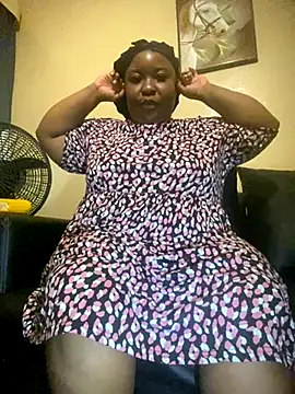 ThickTana online show from November 2025 09:04:01 PM