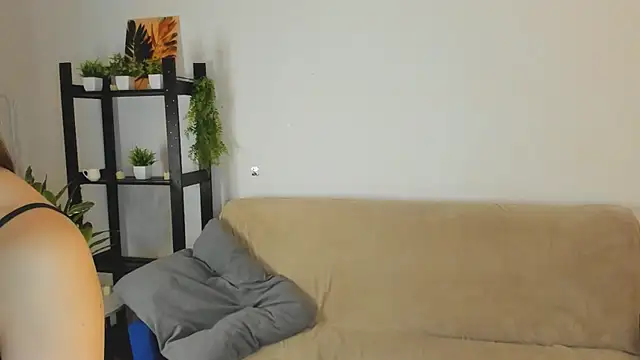 BlurryWish online show from November 2025 02:21:01 PM