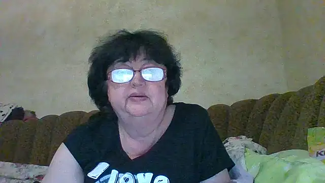 MilaSky5303 online show from November 2025 06:34:01 PM