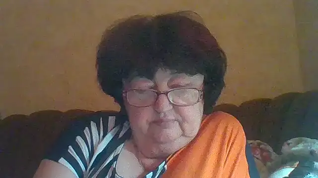 Snapshot of MilaSky5303 chatting on September 2025 09:21:01 PM MilaSky5303 online show from September 2025 09:21:01 PM