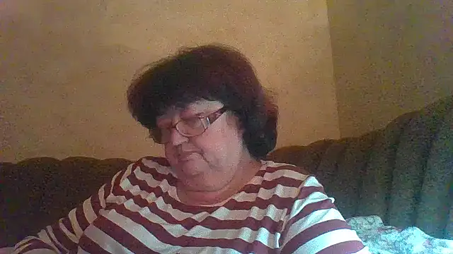 Snapshot of MilaSky5303 chatting on September 2025 04:24:01 PM MilaSky5303 online show from September 2025 04:24:01 PM