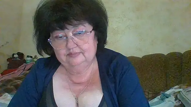 Snapshot of MilaSky5303 chatting on May 2026 09:11:02 PM MilaSky5303 online show from May 2026 09:11:02 PM