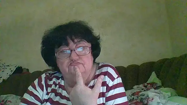 MilaSky5303 online show from November 2025 09:51:02 PM