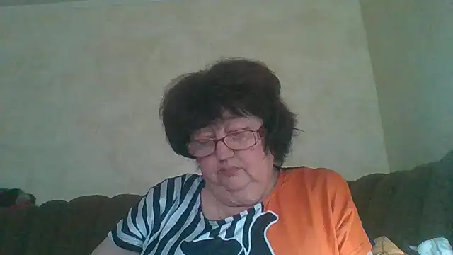 Snapshot of MilaSky5303 chatting on September 2025 09:48:02 AM MilaSky5303 online show from September 2025 09:48:02 AM