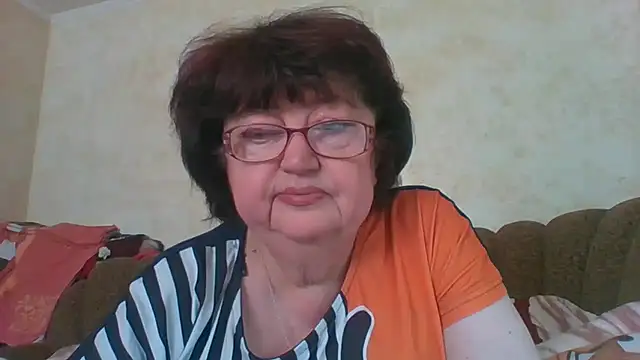 Snapshot of MilaSky5303 chatting on September 2025 08:21:01 AM MilaSky5303 online show from September 2025 08:21:01 AM