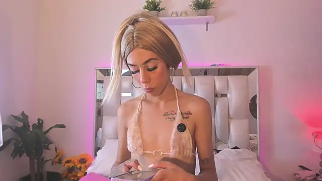 Darlyn tenderhot   online show from March 2026 08:54:01 PM