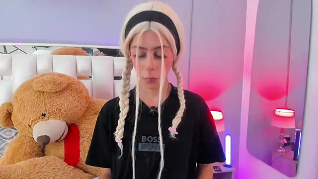 Darlyn tenderhot   online show from October 2025 02:35:01 AM