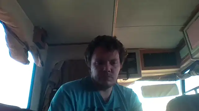 DeafGuyProud389 online show from November 2025 07:29:02 PM