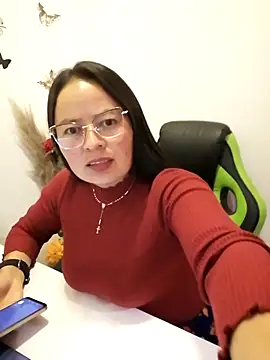 Daliz Leon online show from October 2025 01:31:01 AM