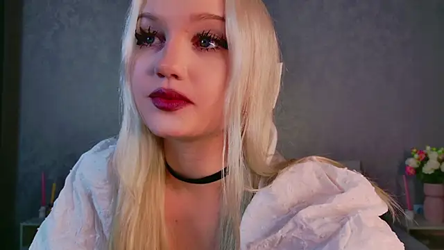 Snapshot of trinnity_sweet chatting on January 2026 12:33:01 PM trinnity sweet online show from January 2026 12:33:01 PM