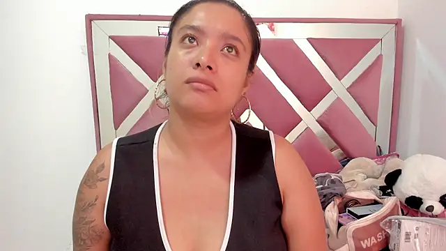 bellalumi online show from February 2026 04:10:01 AM