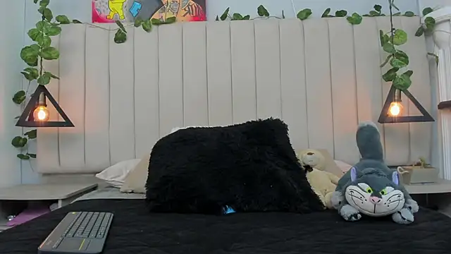 CandyGomez online show from November 2025 04:27:02 AM