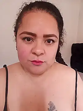 Snapshot of Miss_Adriana01 chatting on January 2026 08:04:02 PM Miss Adriana01 online show from January 2026 08:04:02 PM