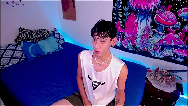 Snapshot of Thedoll_ethan7 chatting on June 2026 10:48:01 PM Thedoll ethan7 online show from June 2026 10:48:01 PM