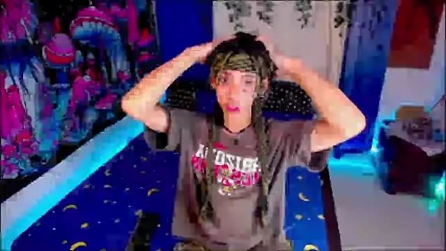 Snapshot of Thedoll_ethan7 chatting on May 2026 02:37:02 AM Thedoll ethan7 online show from May 2026 02:37:02 AM