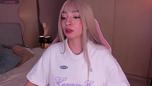 EmystarX online show from June 2026 12:26:01 AM