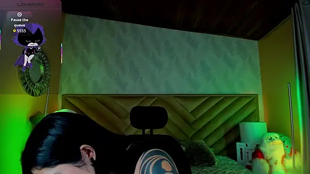  raven black online show from December 2025 12:44:02 PM