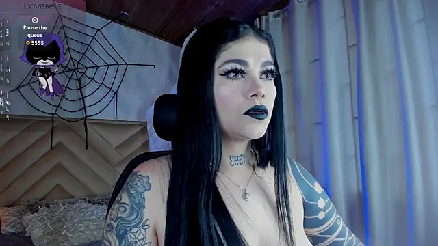 Snapshot of _raven_black chatting on October 2025 02:41:01 PM raven black online show from October 2025 02:41:01 PM