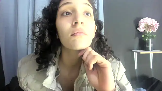 TeensNews18 online show from November 2025 12:14:01 AM