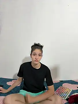 TeensNews18 online show from May 2026 11:03:01 PM