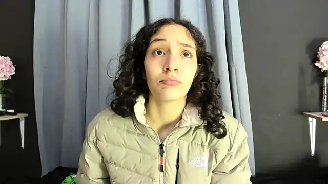 TeensNews18 online show from November 2025 12:20:01 PM