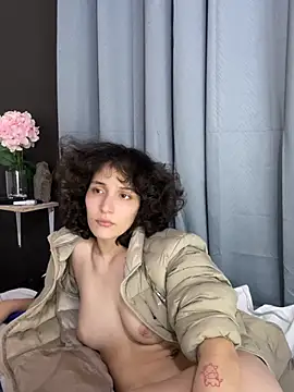 Snapshot of TeensNews18 chatting on February 2026 11:37:02 PM TeensNews18 online show from February 2026 11:37:02 PM