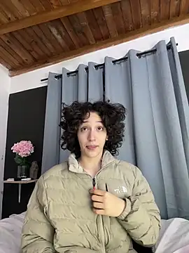 Snapshot of TeensNews18 chatting on February 2026 11:29:01 AM TeensNews18 online show from February 2026 11:29:01 AM