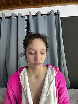 Snapshot of TeensNews18 chatting on February 2026 11:21:02 AM TeensNews18 online show from February 2026 11:21:02 AM