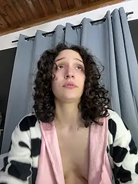 Snapshot of TeensNews18 chatting on February 2026 11:15:01 PM TeensNews18 online show from February 2026 11:15:01 PM