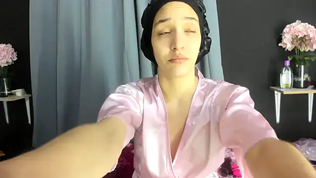 Snapshot of TeensNews18 chatting on January 2026 11:14:01 AM TeensNews18 online show from January 2026 11:14:01 AM