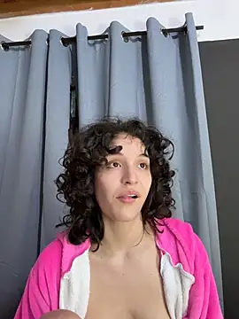 TeensNews18 online show from April 2026 11:22:01 PM