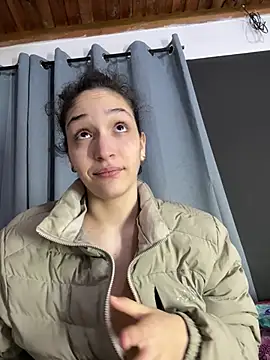 Snapshot of TeensNews18 chatting on February 2026 01:11:01 PM TeensNews18 online show from February 2026 01:11:01 PM