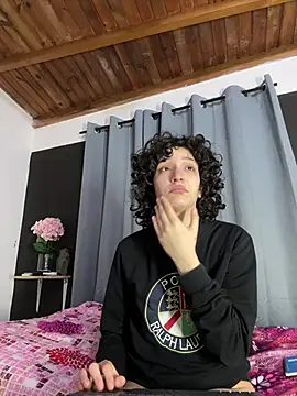 Snapshot of TeensNews18 chatting on March 2026 11:28:02 AM TeensNews18 online show from March 2026 11:28:02 AM