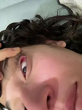 TeensNews18 online show from April 2026 11:06:01 PM