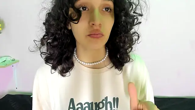 TeensNews18 online show from October 2025 12:22:02 AM