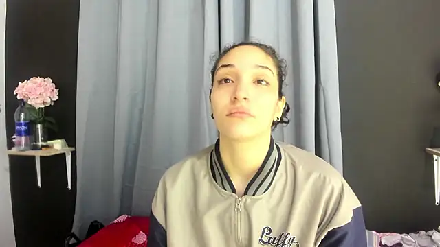 Snapshot of TeensNews18 chatting on January 2026 11:28:02 AM TeensNews18 online show from January 2026 11:28:02 AM