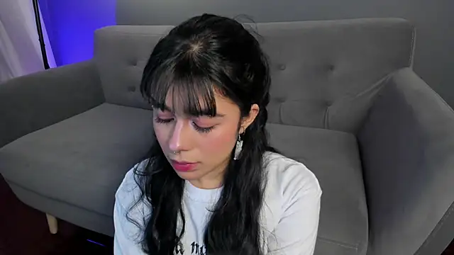 flower smith  online show from March 2026 02:08:02 PM