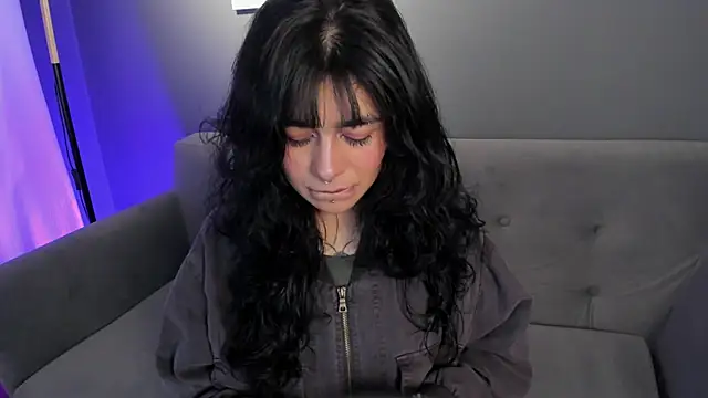 flower smith  online show from March 2026 11:44:01 AM