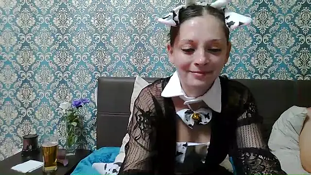 Rapunzel hairlover online show from October 2025 07:59:02 PM