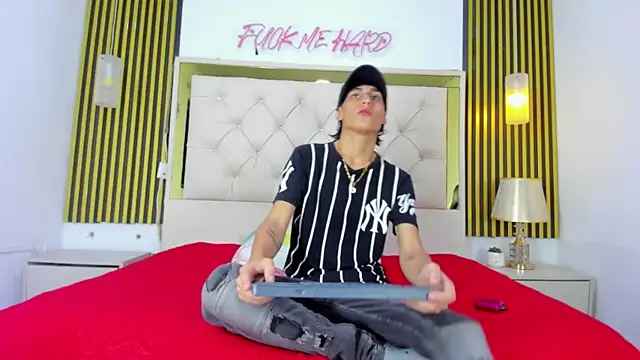 Just18Jake online show from October 2025 12:19:02 AM