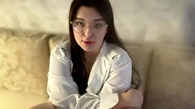 CarylWeatherholtz online show from October 2025 01:44:02 PM