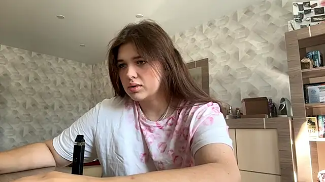 CarylWeatherholtz online show from September 2025 12:33:01 PM