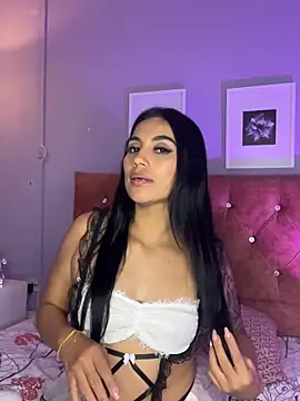 GabiHills online show from May 2026 02:04:01 AM