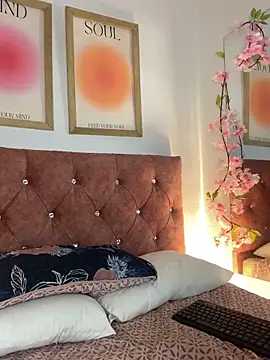 GabiHills online show from December 2025 08:04:02 PM