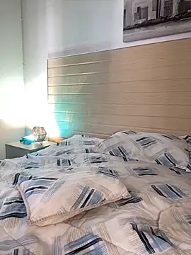 GabiHills online show from November 2025 07:17:02 PM