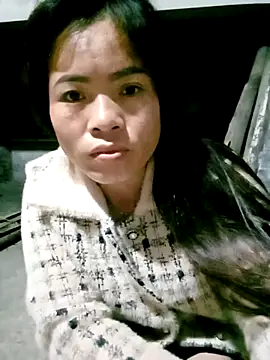Maymay0033 online show from November 2025 08:57:01 PM