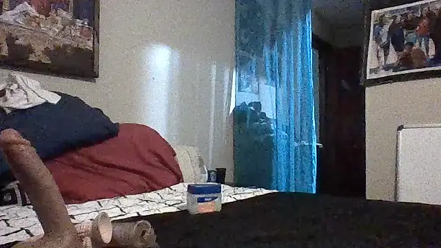 Bored Grandma online show from October 2025 07:18:02 AM