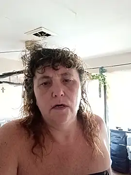 Bored Grandma online show from March 2026 03:23:01 PM