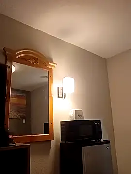 Bored Grandma online show from November 2025 01:49:02 PM