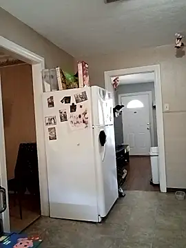 Bored Grandma online show from April 2026 04:24:02 PM